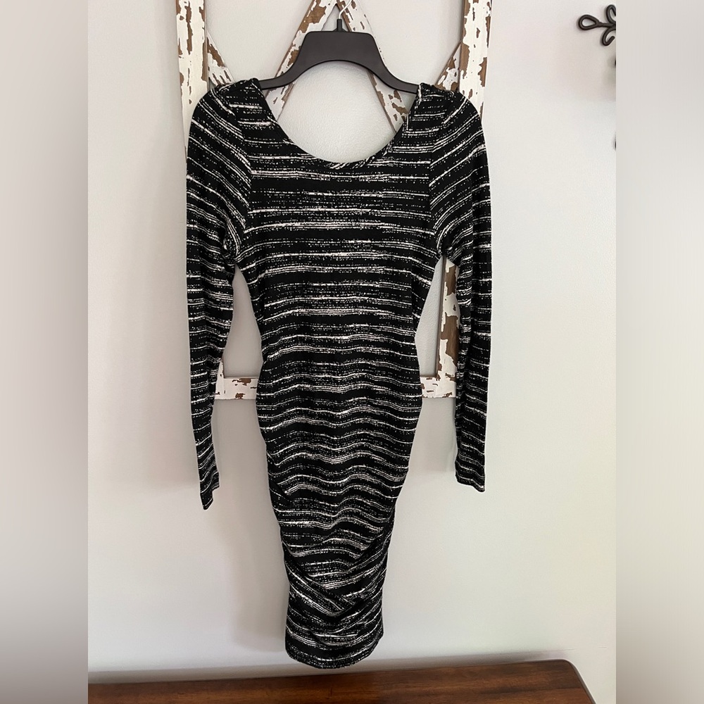 Tart Maternity Presley Mini‎ Body Con Dress With Rouched Sides EUC Size Small